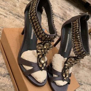 VERA WANG Haylee Crystal Heels Sandals